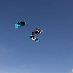 ELEVEIGHT RS V8 2024 aile de kitesurf 