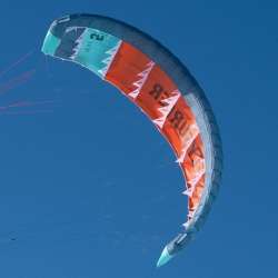 FLYSURFER PEAK V6 2025