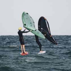 F-ONE STRIKE V5 2025