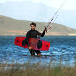 DUOTONE GONZALES 2025