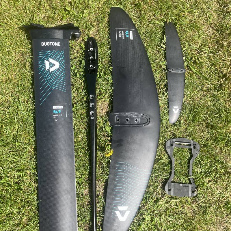 DUOTONE PACK FOIL AERO CARVE 2.0 SLS 1250, MAT AERO MID SLS 82, FUSELAGE 74 Ocassion