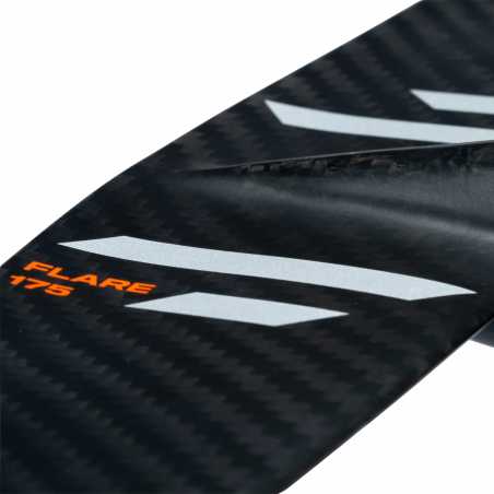 SLINGSHOT ONE-LOCK FLARE TAIL 2025