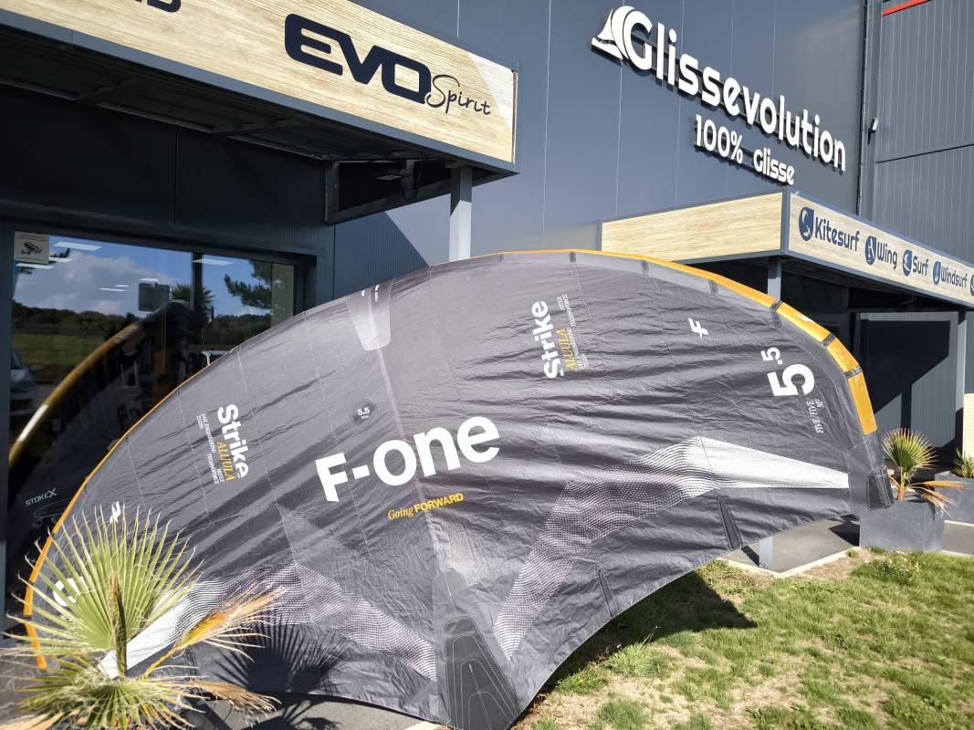 F-ONE STRIKE V5 ALUULA