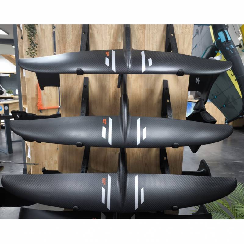 SLINGSHOT ONE-LOCK GLIDE FRONT WING 2025