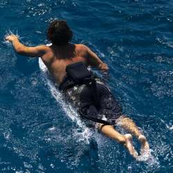 DUOTONE BATTERY CHARGER SET 2026 - vue de côté