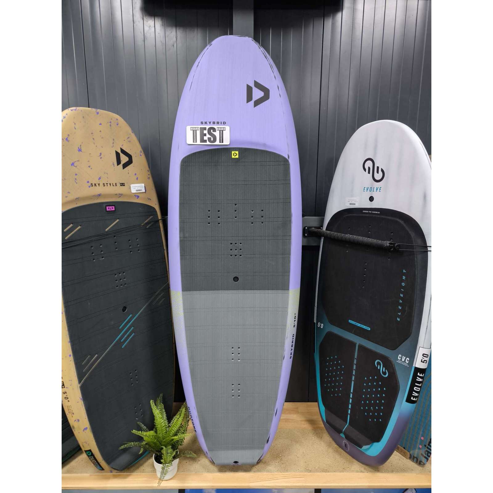 Duotone Wing DUOTONE SKYBRID 2025 test - Planches Wing foil