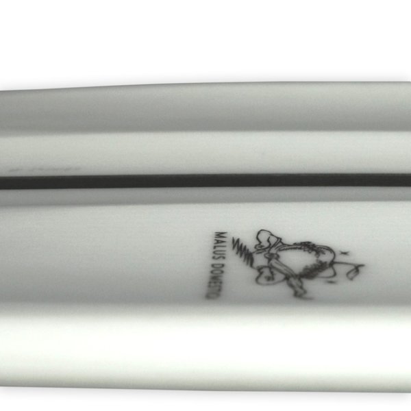 Detail triple concave