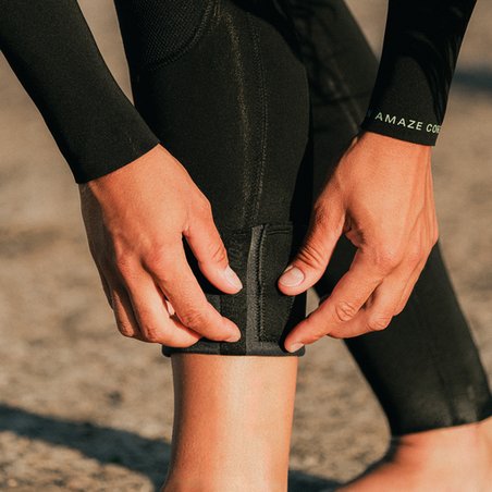 ion_water_amaze-core-43-front-zip-women_model-pict