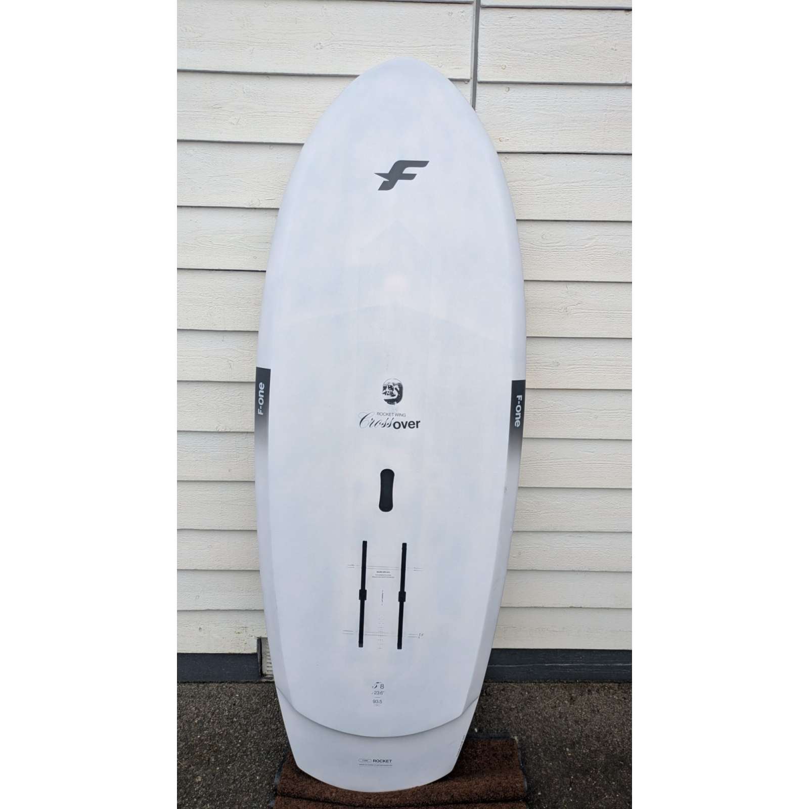 OCCASION F-ONE Rocket Wing Crossover 5'10 105L + housse Manera