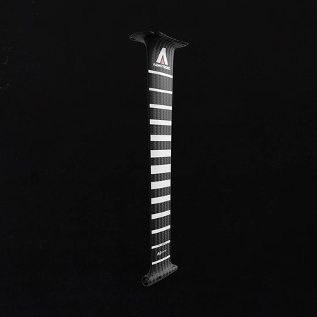 carbon-mast-mkii-feature-01_1080x1080_crop_center