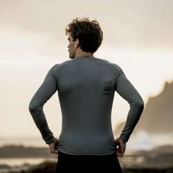 ion-rashguard-ls-men-long-sleeve-rash-guard-in-sla