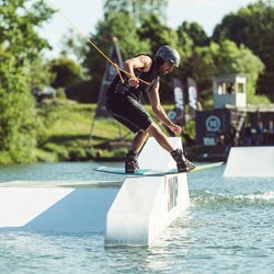 raley-wake-2