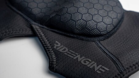 RIDE ENGINE RUNWAY KNEEPAD