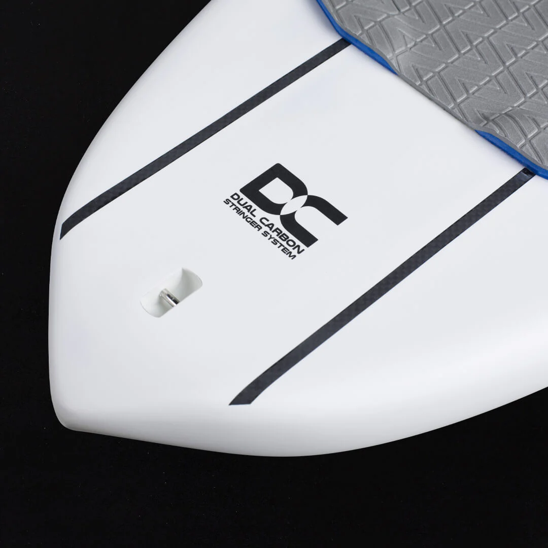 Planche Armstrong Midlength FG 2025 montrant le tail affiné