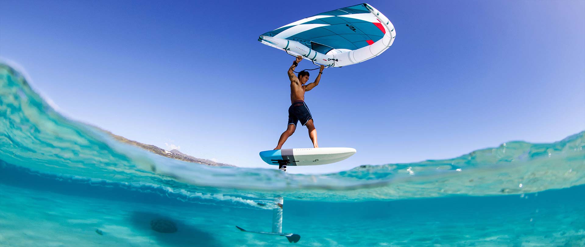 Guide complet 2026 : Pourquoi apprendre le wingfoil ?