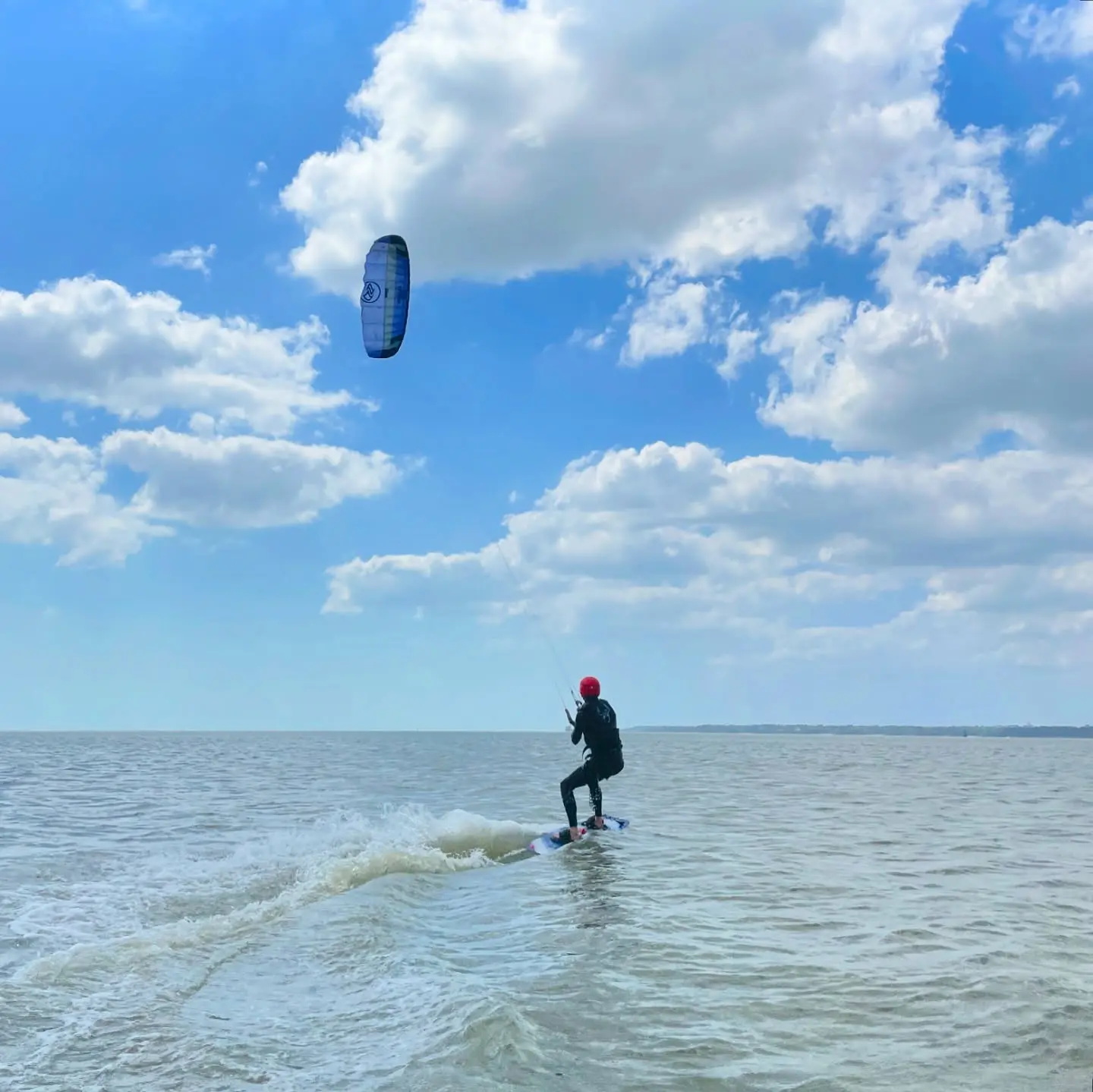 Progression kitesurf avec pont de Saint-Nazaire