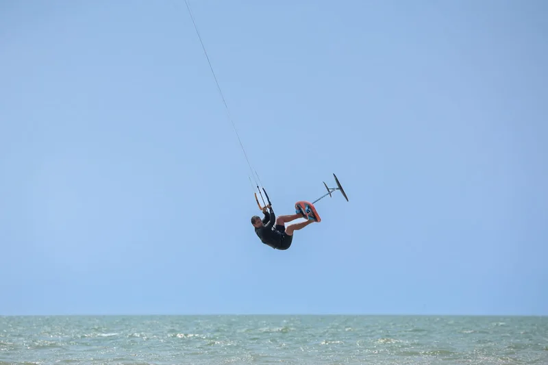 Quentin Laval kitefoil big air Duotone