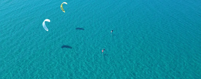 Seb Bivaud kitefoil Duotone drone vue aerienne