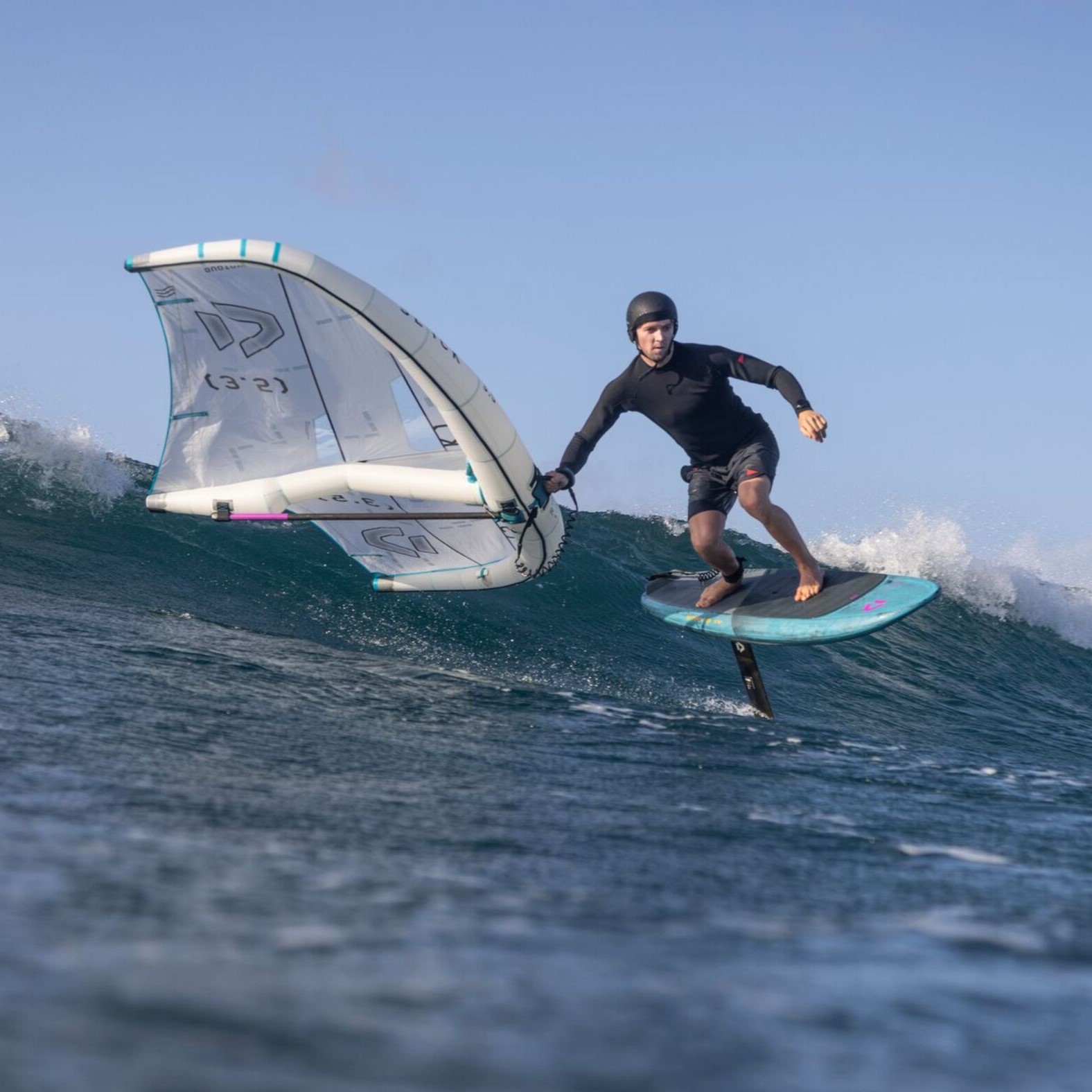 TEST PLANCHE DE WINGFOIL DUOTONE SKYBRID SLS 2025