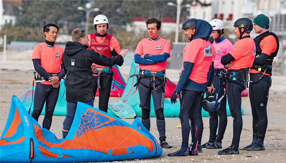 club de passionnés de kite, de Wing et de surf