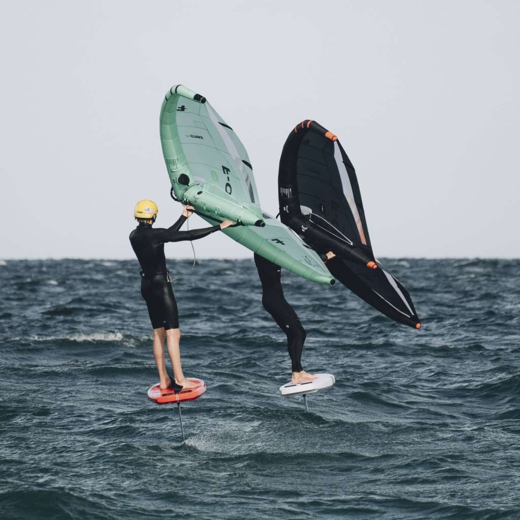 F-ONE STRIKE V5 2025