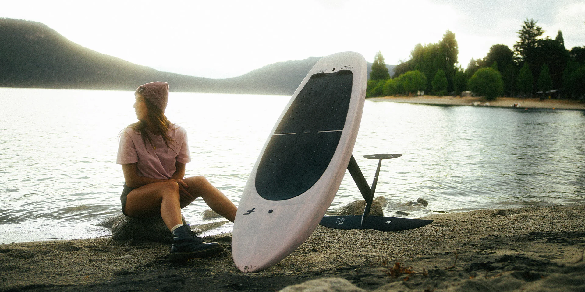 F-ONE Rocket Wing Crossover Carbon 2026 - action