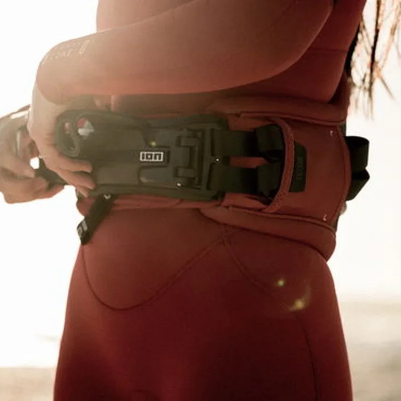 ION NOVA Harnais Kitesurf Femme 2025