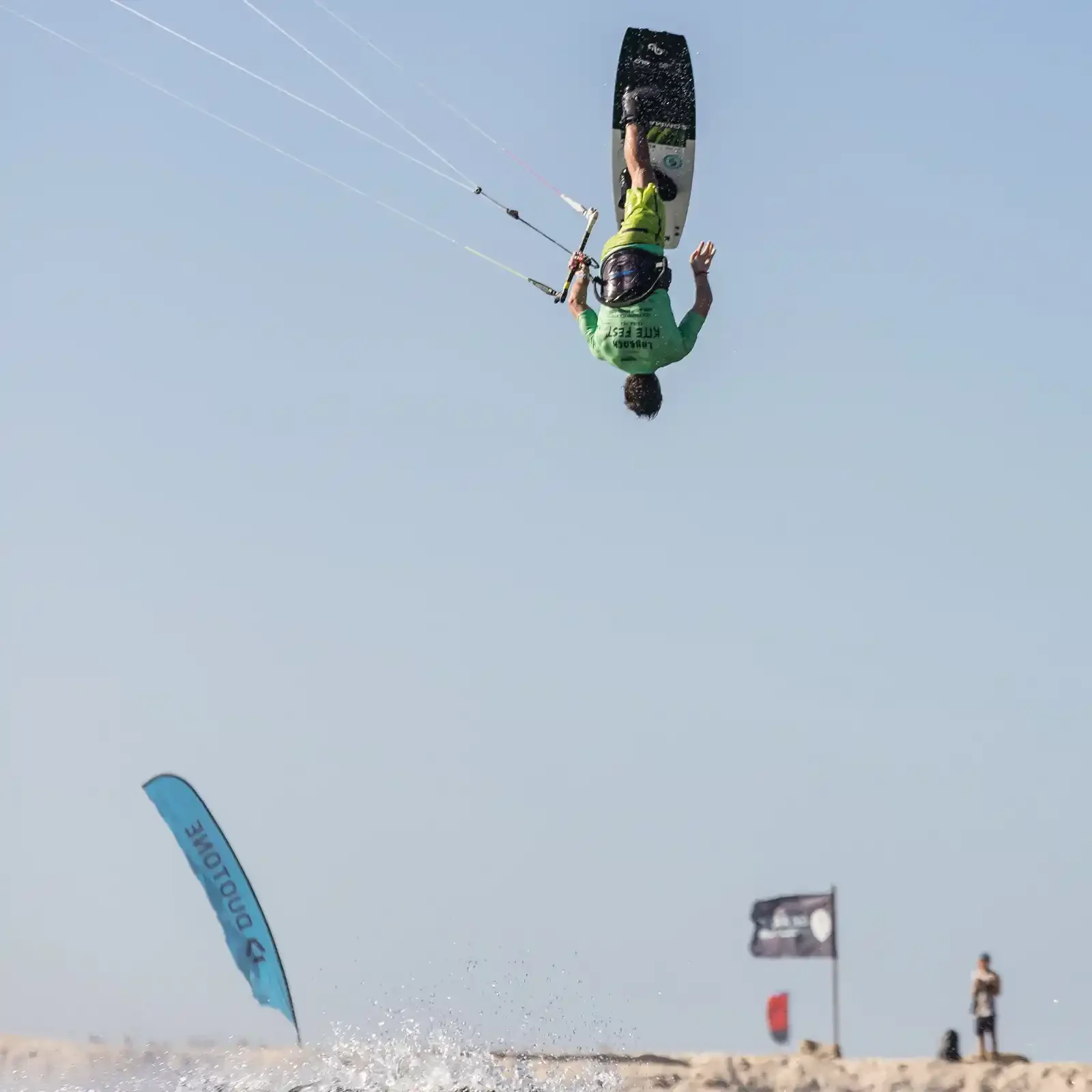 Eleveight Commander AG Pro V3 2026 - freestyle action