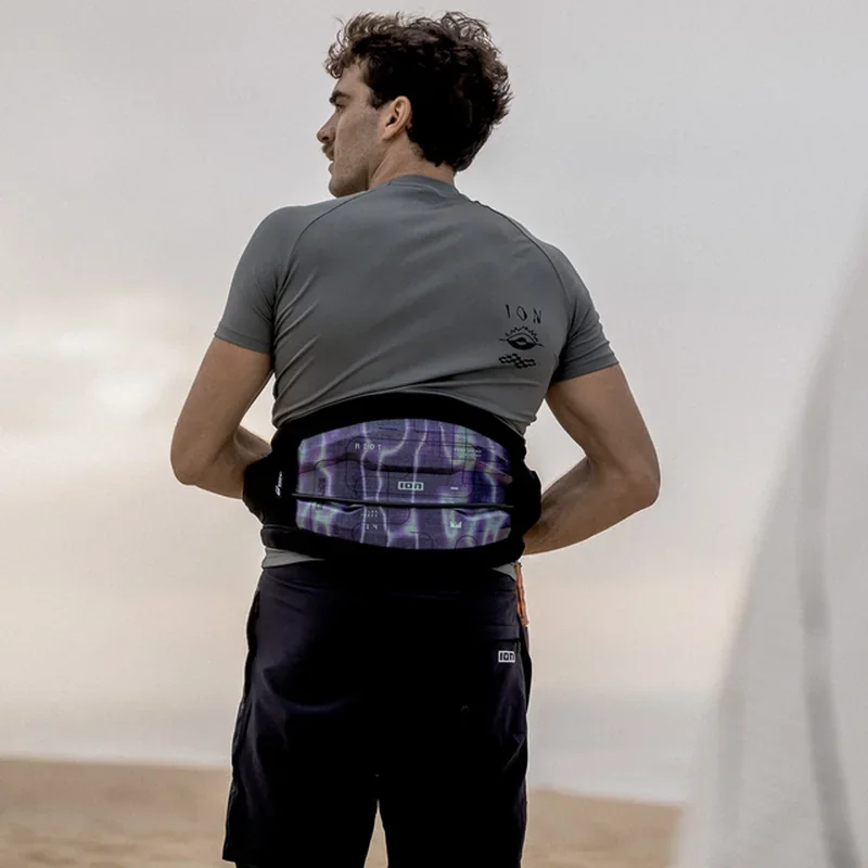 ION Riot Curv 2026 porté