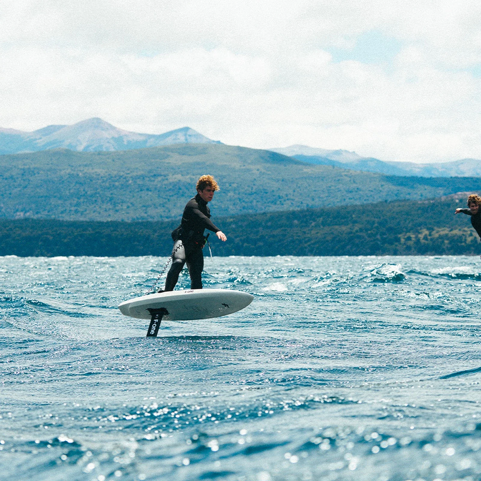 F-ONE ROCKET FREE SURF CARBON 2026