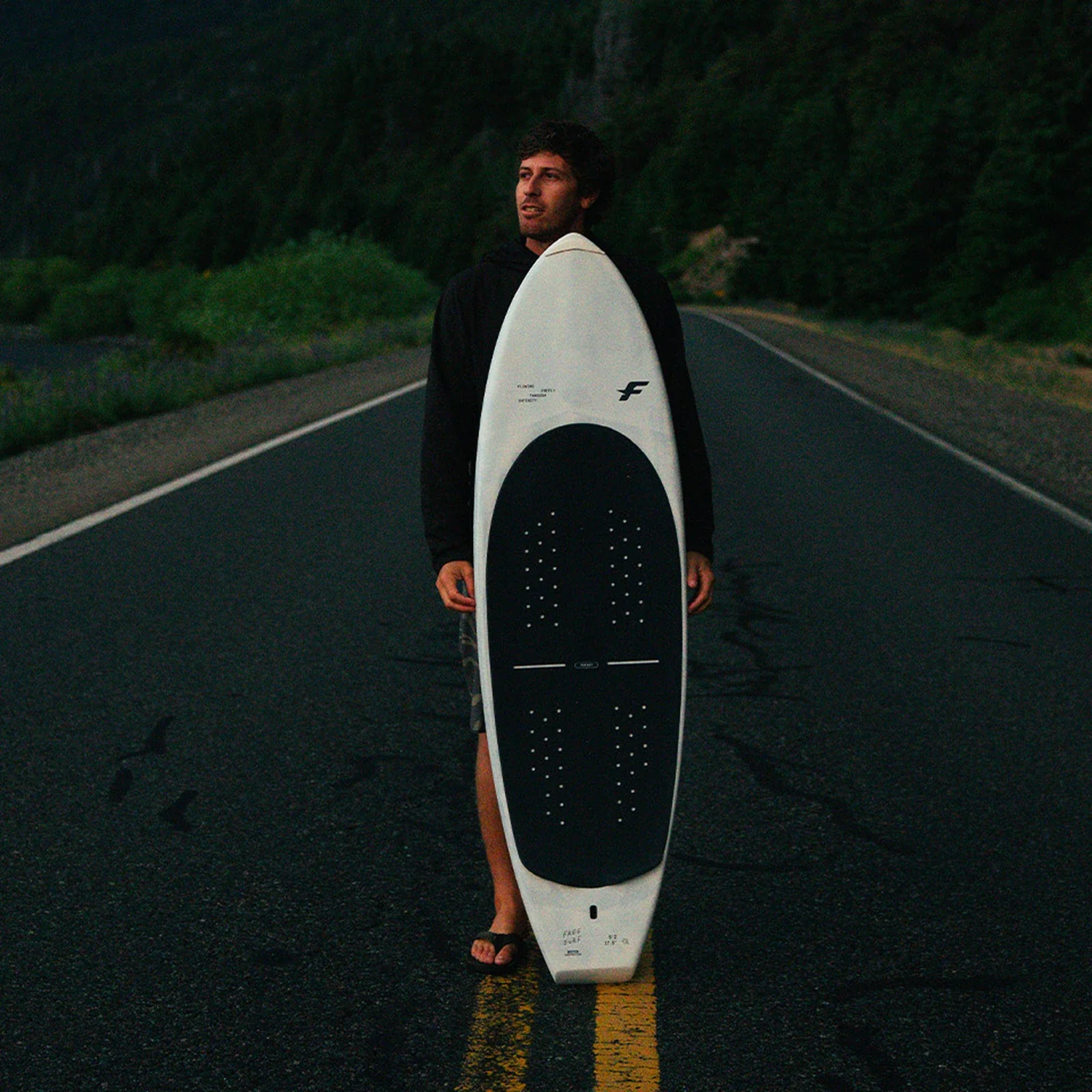 F-ONE ROCKET FREE SURF CARBON 2026