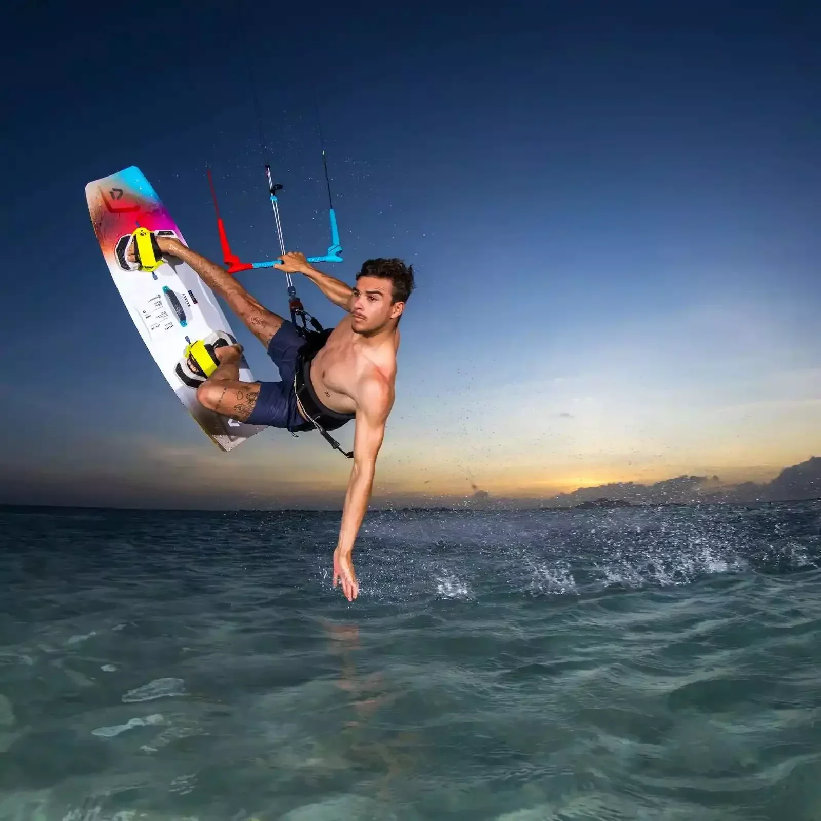 PACK KITESURF DUOTONE EVO 2026 + TRUST BAR 2026 + SELECT CONCEPT BLUE 2026