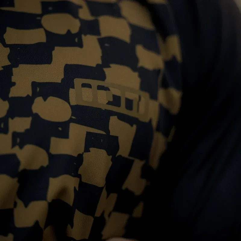 ION Rashguard Maze LS Men 2026