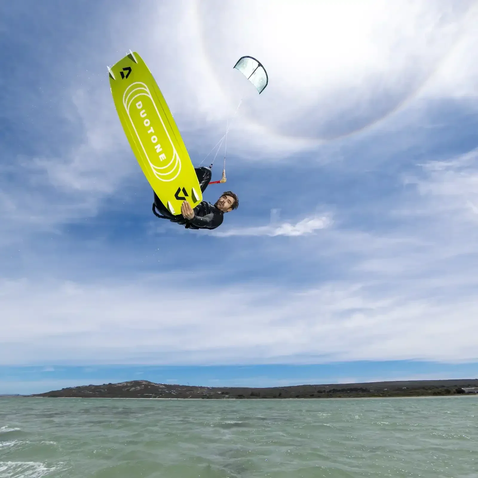 PACK KITESURF DUOTONE EVO 2026 + TRUST BAR 2026 + GONZALES 2026