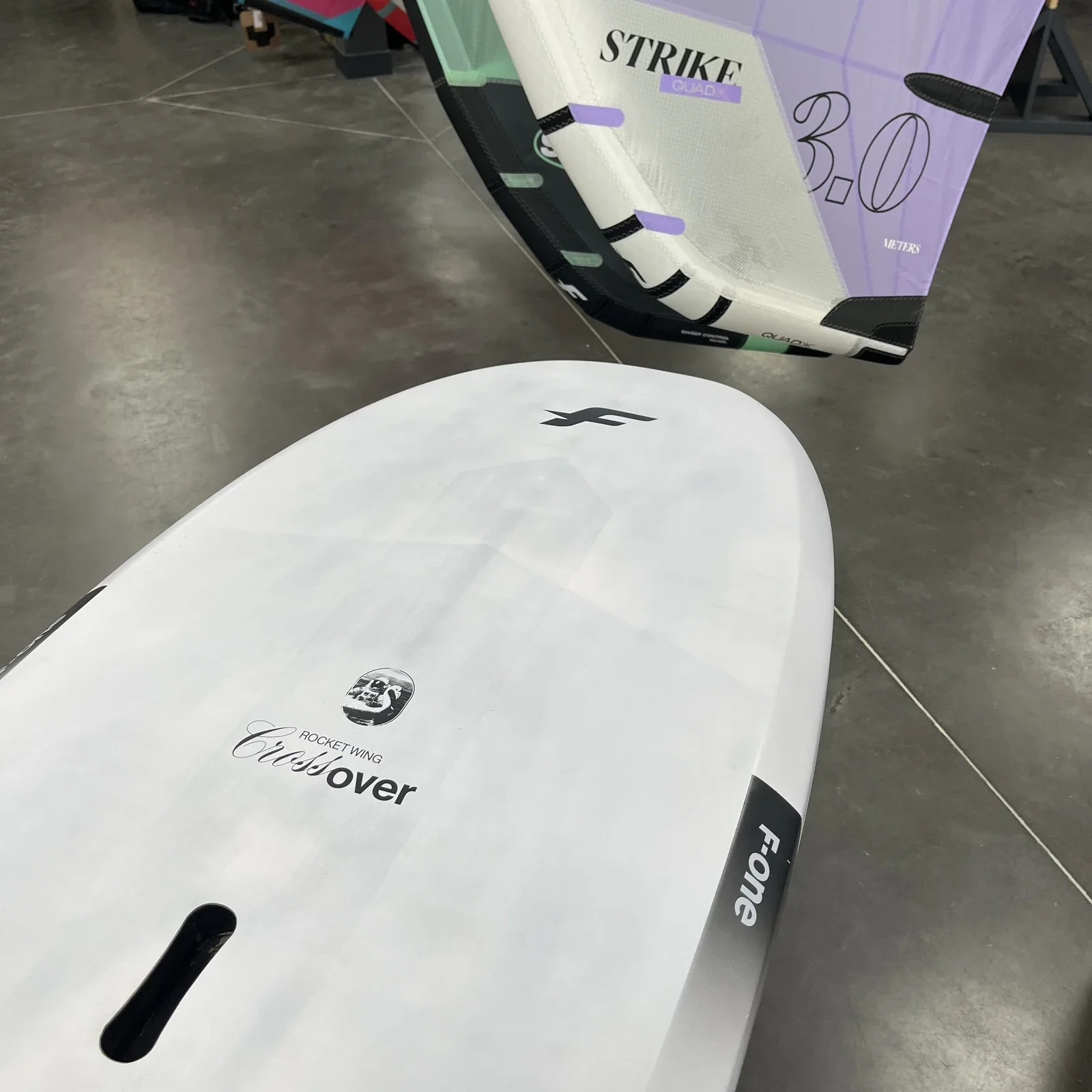 OCCASION F-ONE ROCKET WING CROSSOVER 5'8