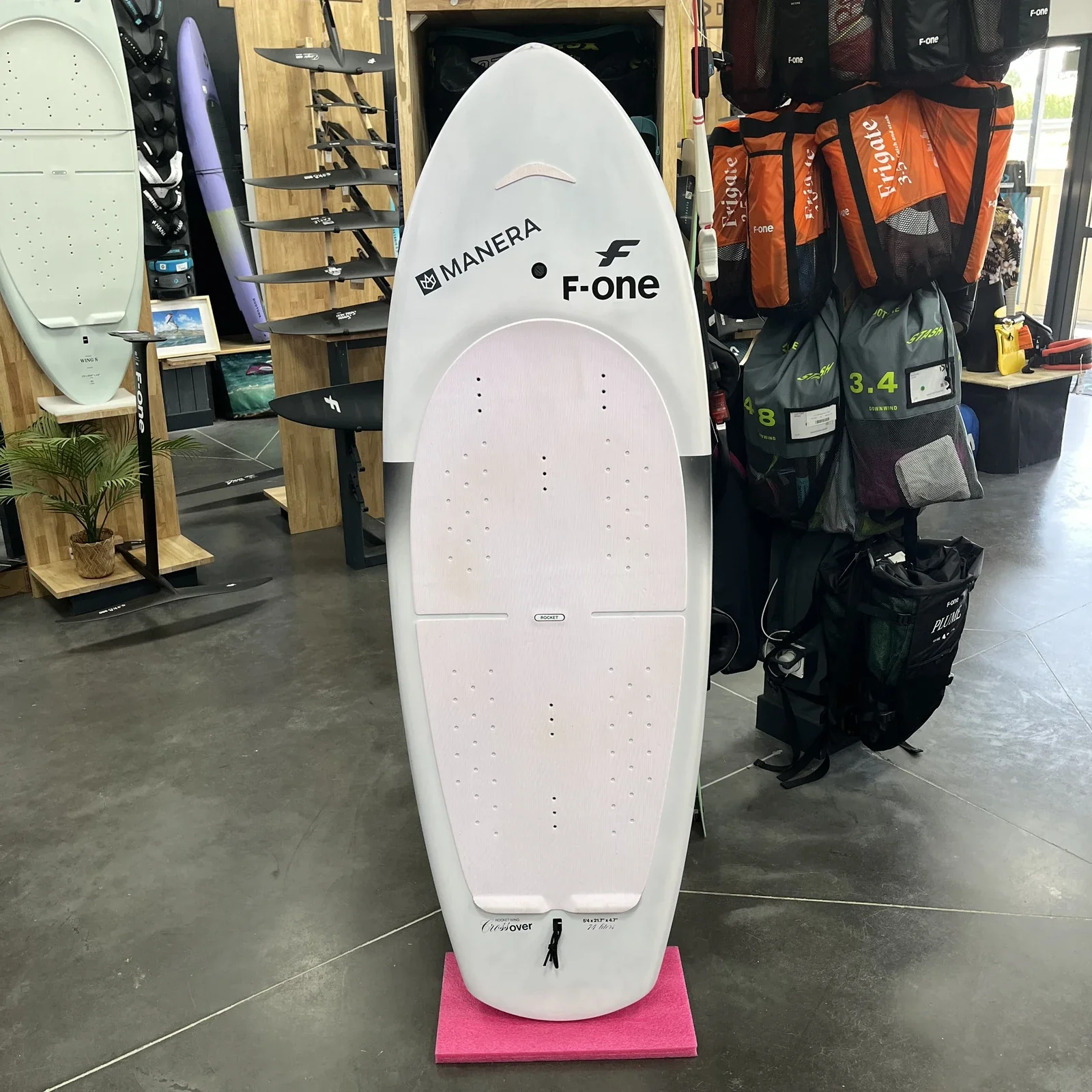 OCCASION F-ONE ROCKET WING CROSSOVER 5'4