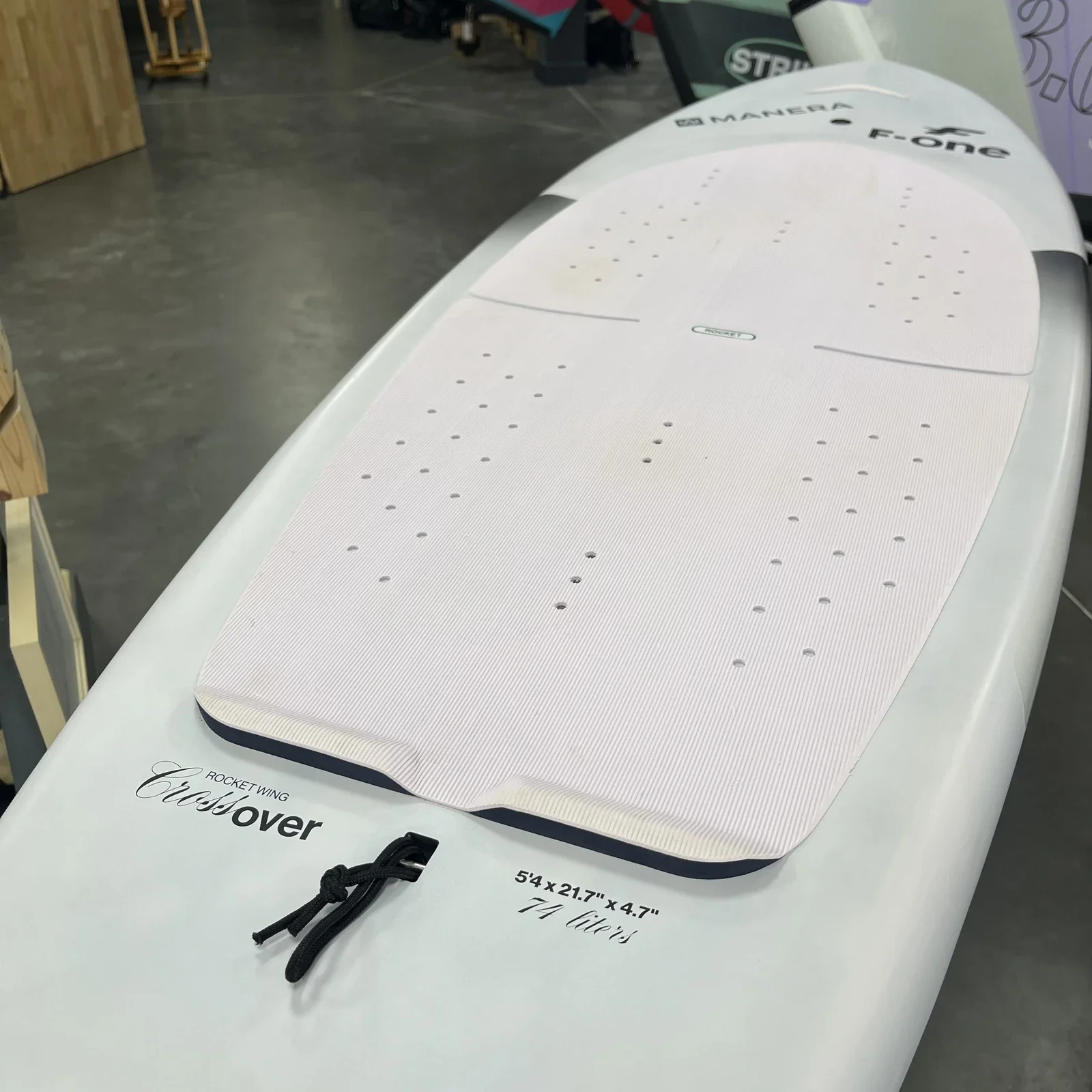 OCCASION F-ONE ROCKET WING CROSSOVER 5'4
