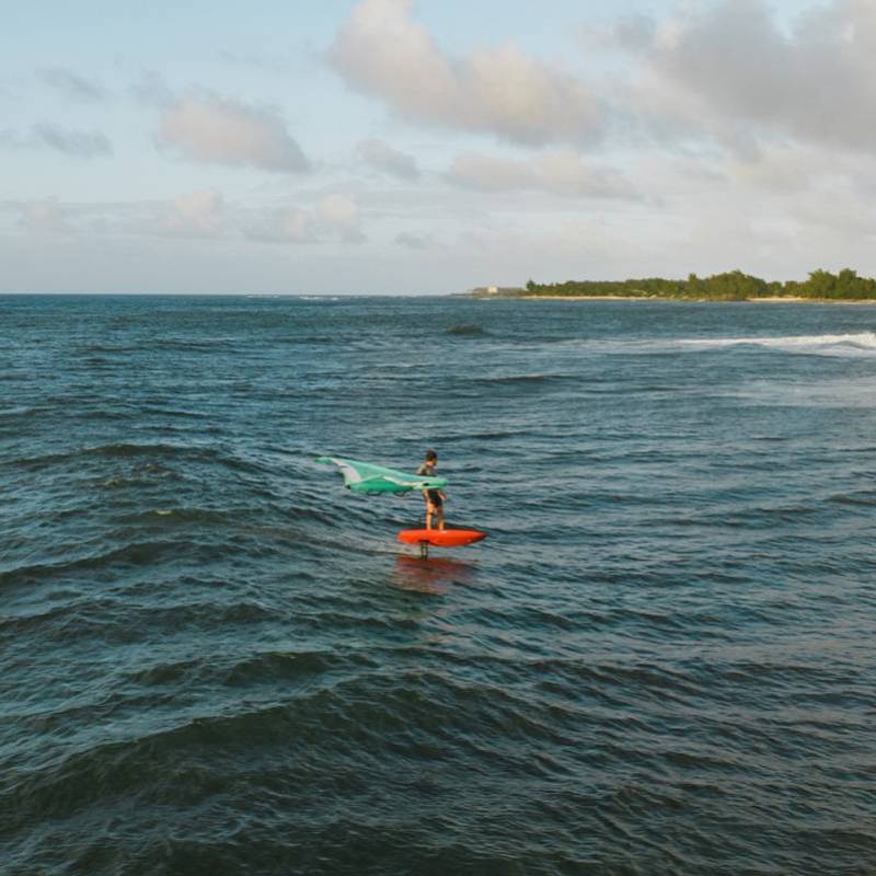 Test et avis F-One Rocket Mid Length 2024 - planche wingfoil mid length bambou