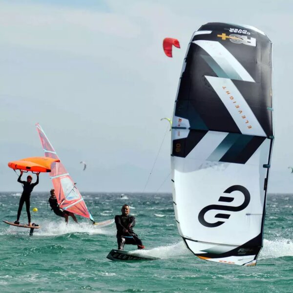 Kitesurf freeride - navigation plaisir 1