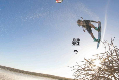 Tout le matos Liquid Force 2019 est disponible en test au shop  