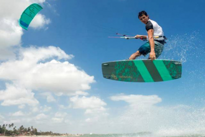Le rider français #eleveight Arthur Guillebert est sur le World Kiteboarding 